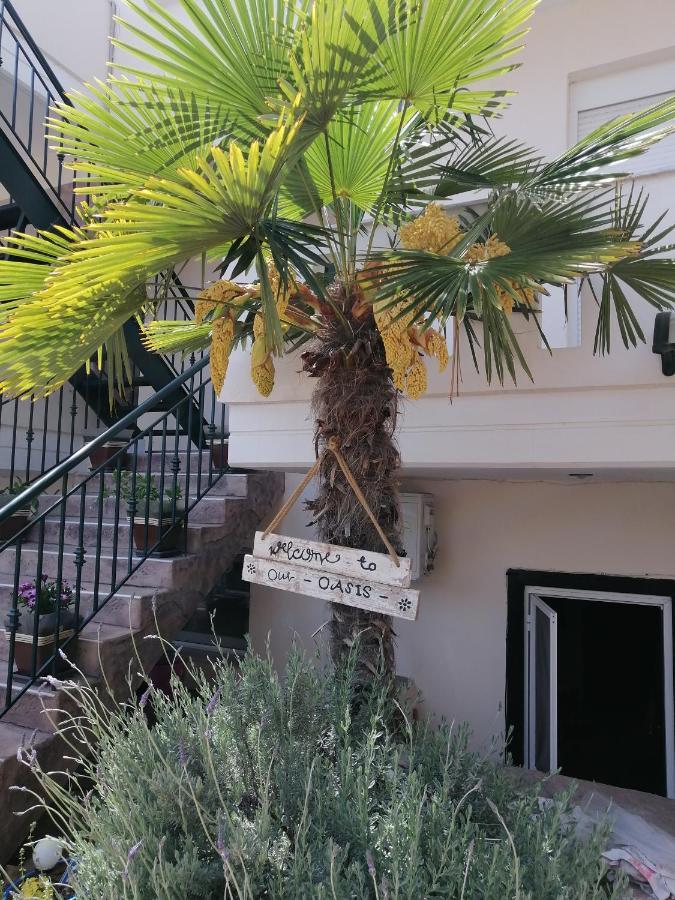 Oasis Apartment Неа Миханиона Екстериор снимка