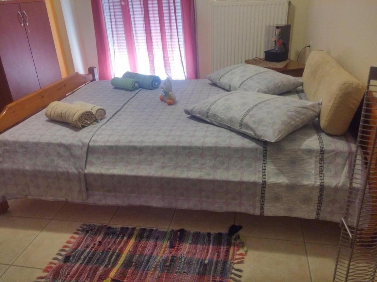 Oasis Apartment Неа Миханиона Екстериор снимка
