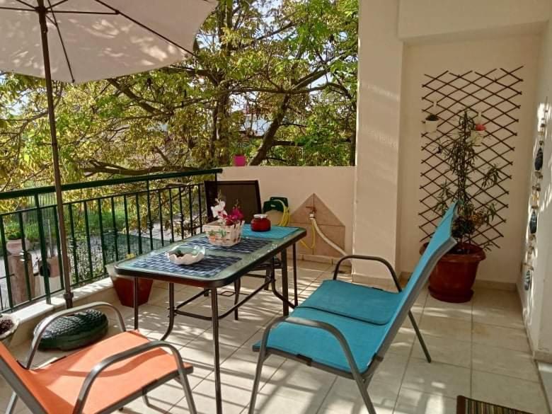 Oasis Apartment Неа Миханиона Екстериор снимка