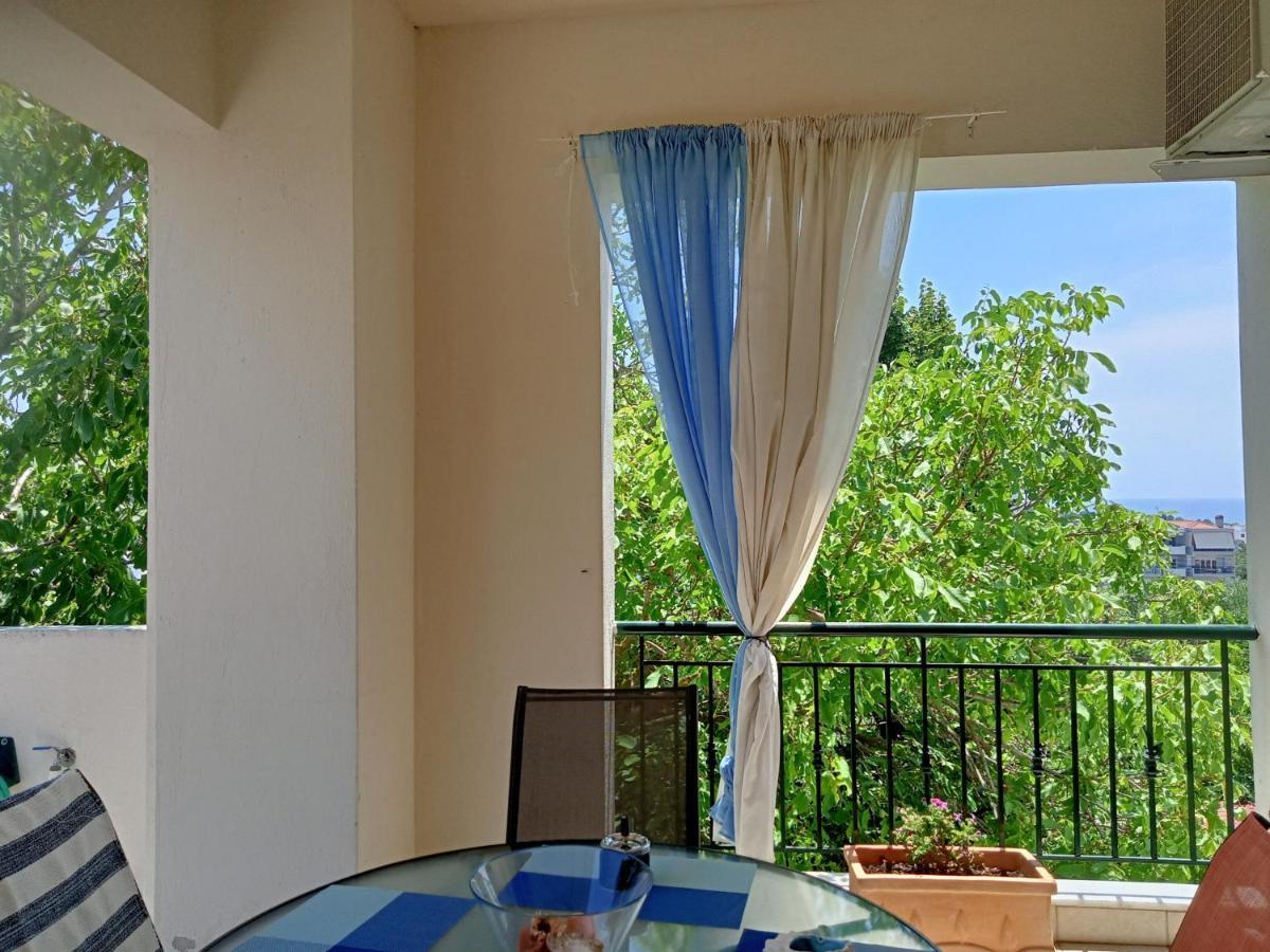 Oasis Apartment Неа Миханиона Екстериор снимка